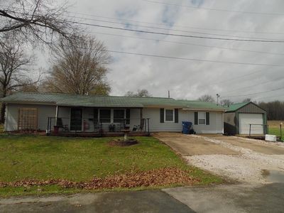 Property at 1019 N Monroe St, Brookfield, MO