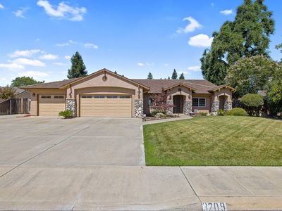 3209 S Bridge Street