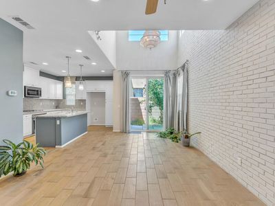 232 Paseo Gusto #122