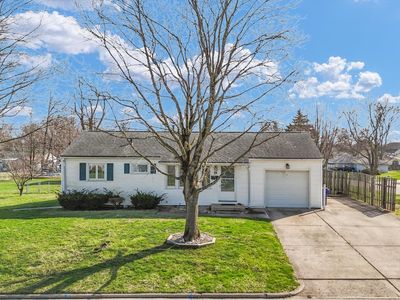 9 Glenview Dr