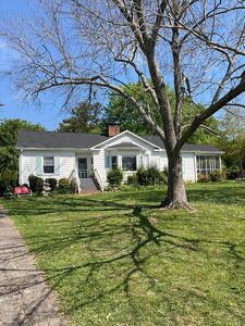135 Springdale Dr