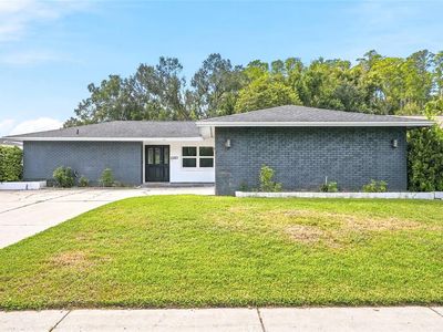 4206 WINDTREE DRIVE