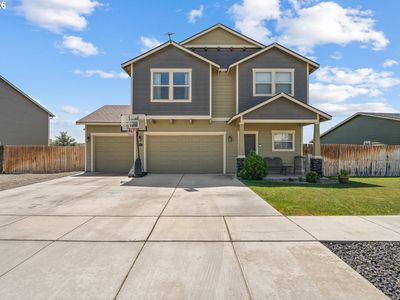 2328 NW Eucalyptus Dr