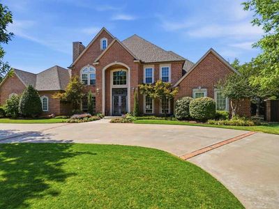 8227 NW Stonebridge Ct