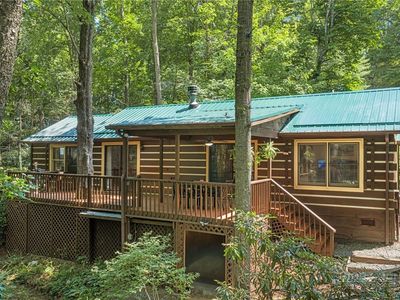 494 Laurelwood Lane