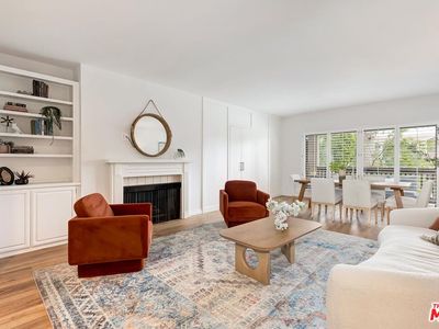 5625 Cambridge Way Unit 203