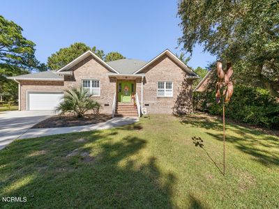 3352 St James Drive SE