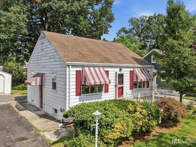 42 Brookwood Rd