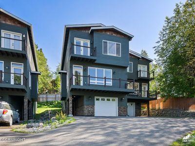 1925 Spenard Rd #3