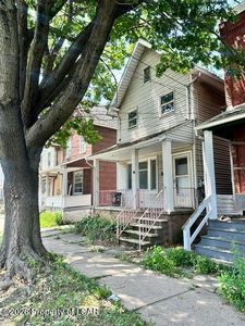 246 N Pennsylvania Ave