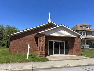 2431 Central Ave