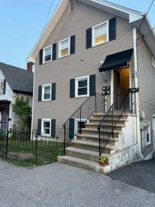 383 Manchester Street