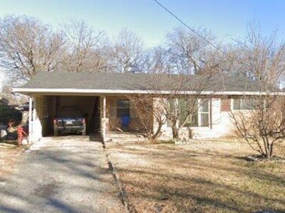 421 W Lamberth Rd