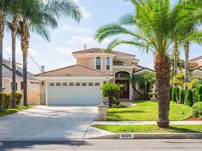 8328 E Hermosa Dr