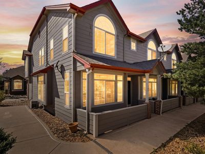 2855 Rock Creek Cir #105