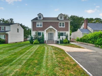 251 Hillside Ave