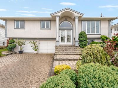 3245 Ocean Harbor Drive