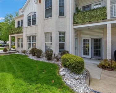 212 Adams Pointe Blvd Unit 7
