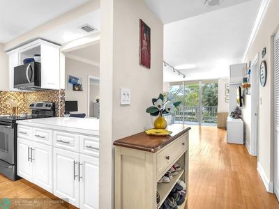 11111 Biscayne Blvd UNIT 2F (221)