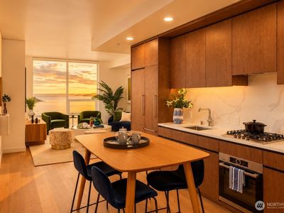 121 Stewart Street #1706