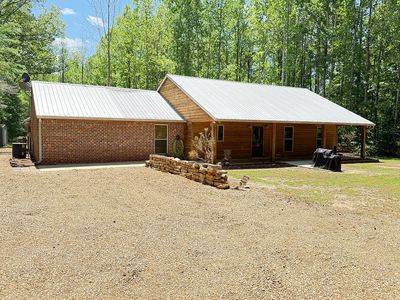 26 Little Creek Ln