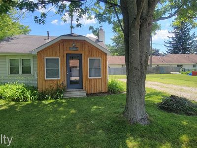 1382 Elmhurst Dr
