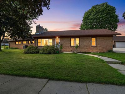 1310 Fairmont LANE