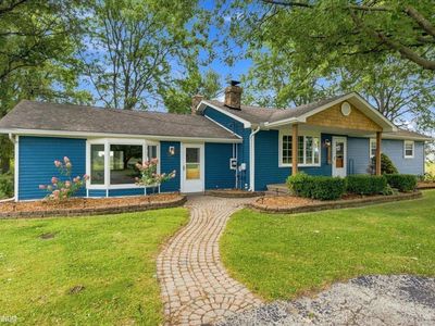 5535 Saint Clair Hwy