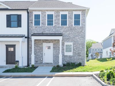 556 Leesville Rd #700
