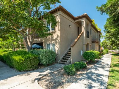 4200 E Commerce Way UNIT 1821