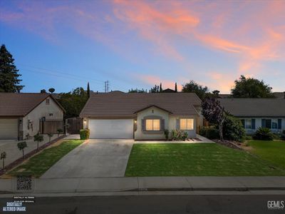 8207 Mossrock Dr
