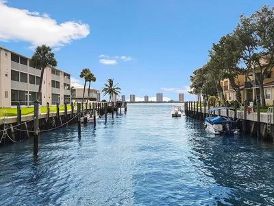 120 Lehane Terrace #209