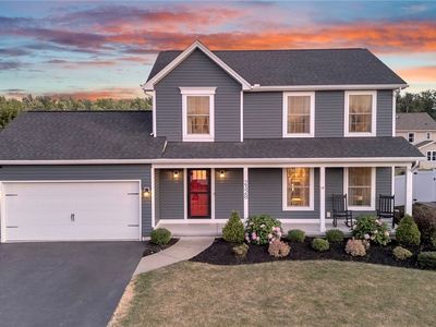 2328 Agassiz Dr