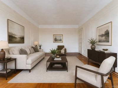 850 Saint Marks Avenue #4