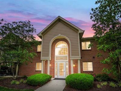 7331 Chatham Ct APT B