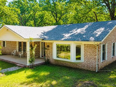 3260 Howard Rd