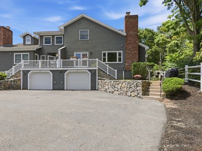 28 Carnation Cir #C