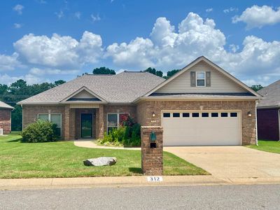 312 Willow Bend Cir