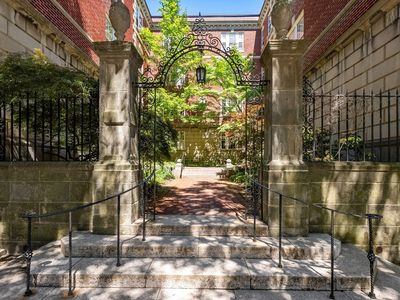 6 Washington Ave APT 11