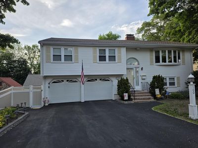 160 Brooks St