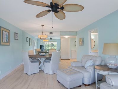 5560 Tamberlane Circle #324