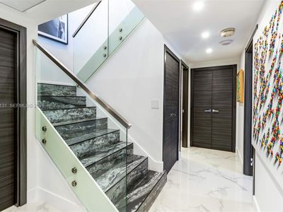 20191 E Country Club Dr #Townhouse 7