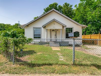 3332 Avenue I