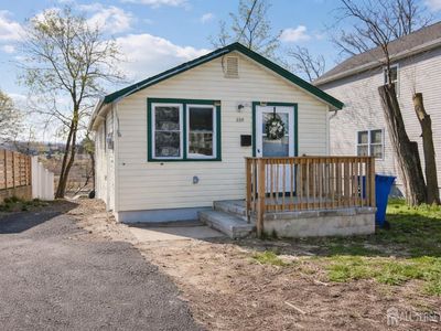209 Hilltop Blvd