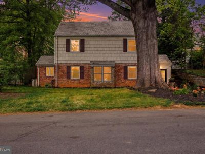 1613 N Springwood Dr