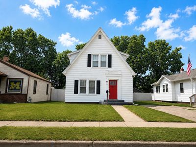 415 Surby Ave