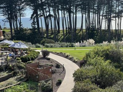 302 Seascape Resort Dr