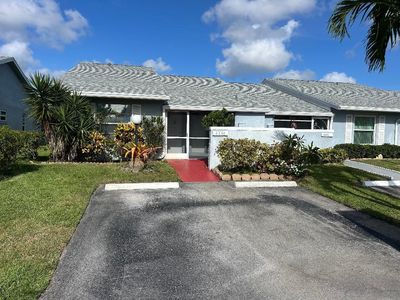 4210 Lucerne Villas Lane