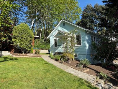 5304 NE 193rd Street