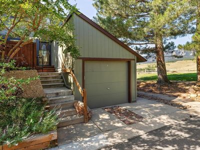1656 Bradley Dr